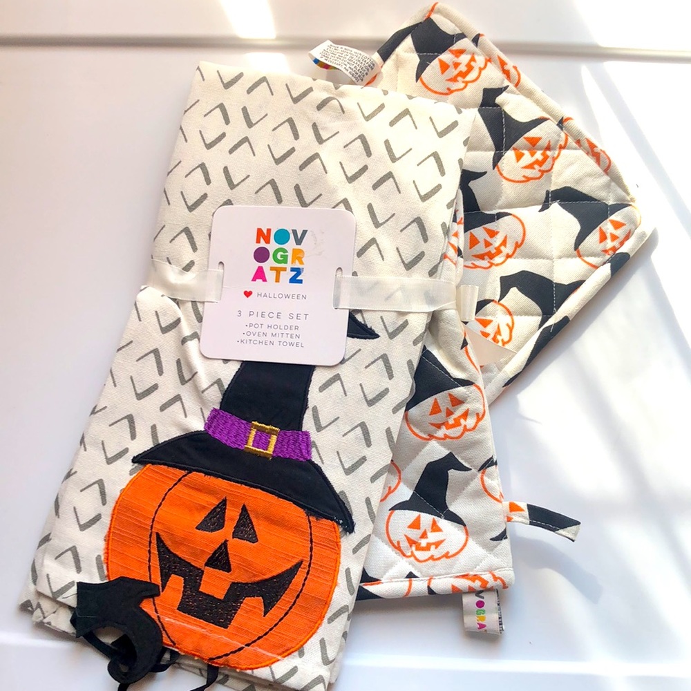 3pc Towel/Pot holder/Oven Mitt  Set